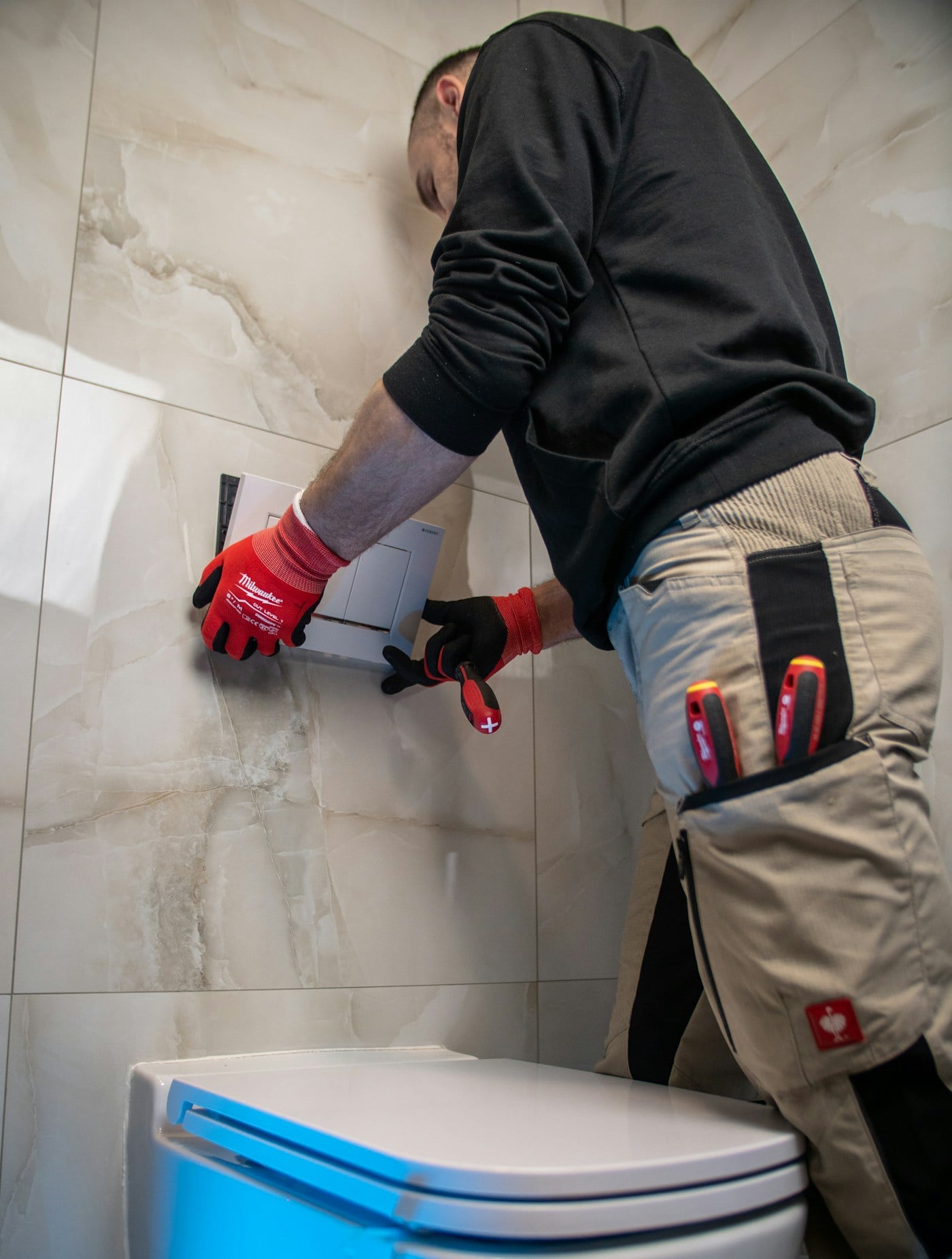 Intervention d'un plombier : Réparation de WC